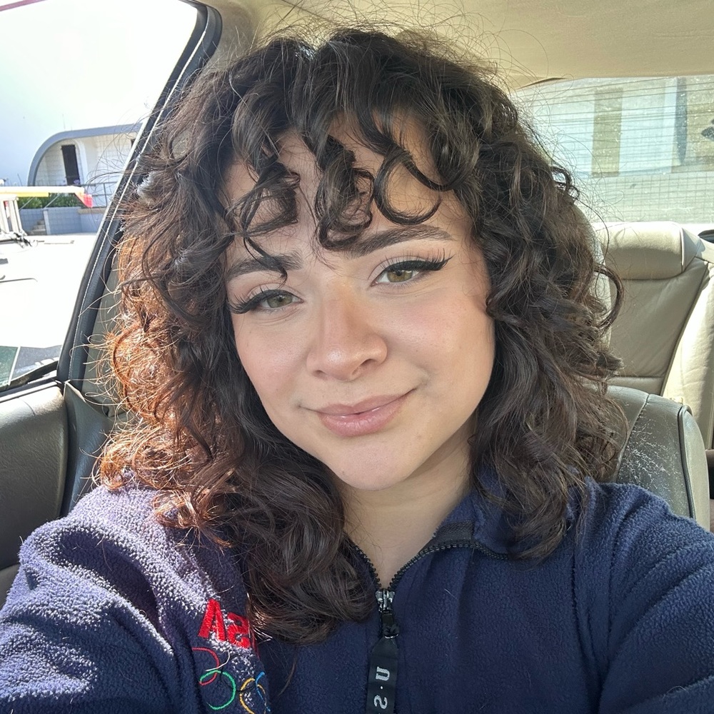 Meet your Posher, Maria